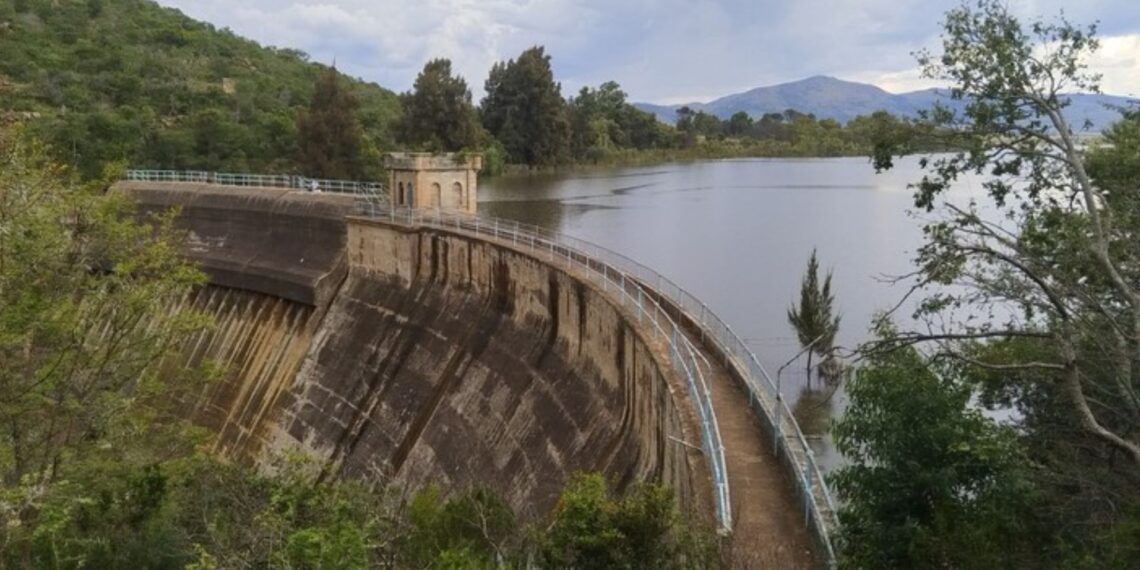 The Bonkolo Dam in Komani, Eastern Cape. The majority of South Africa’s dams are not inspected every five years, as mandated by national regulations. Photo: Mkhuseli Sizani/GroundUp