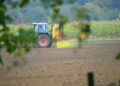 High equipment costs and rising economic uncertainties have driven a nearly 15% drop in South African tractor sales. Photo: Stefan Thiesen/Wikimedia Commons