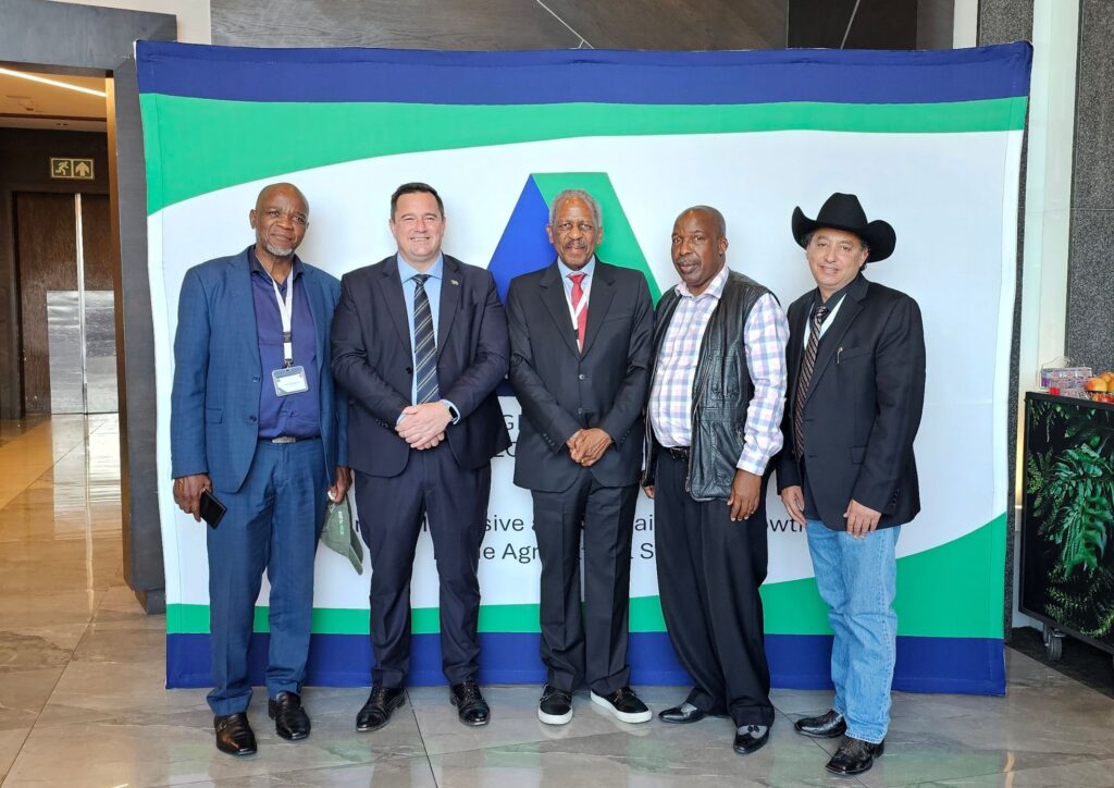 AJ Mthembu, president of Afasa; John Steenhuisen, minister of agriculture; Dr Mathews Phosa, chairperson of Agda; and David Mthombeni, deputy chairperson of Agda, attending the Agda-Absa Ministerial Stakeholder Dialogue. Photo: Iwan Dirksen/Food For Mzansi