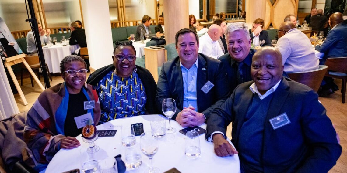 Fruit South Africa CEO Fhumulani Ratshitanga, Nozipho Ndiweni, executive producer of SABC Education’s Living Land series, minister of agriculture John Steenhuisen, APAC registrar Francois Knowles, and APAC chairperson Joseph Sebusi. Photo: Supplied/ RSA Group