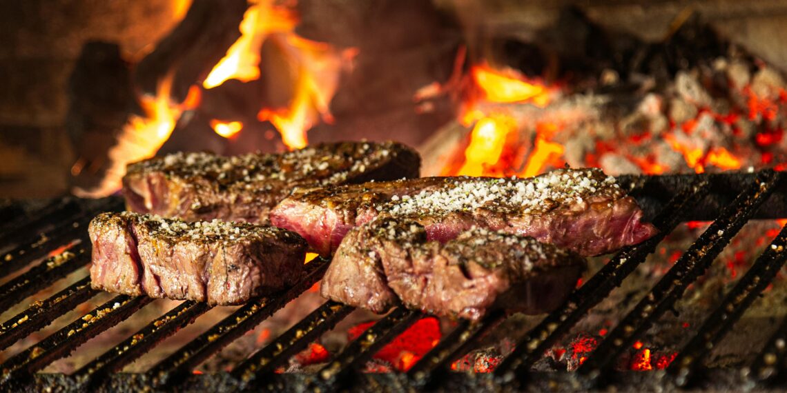 Experts from the South African red meat industry advocate for consumer education and balanced nutrition, emphasising that red meat remains an essential part of a healthy diet. Photo: Gonzalo Guzman