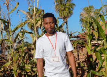 NW soil scientist-turned-farmer: Plants speak, he listens