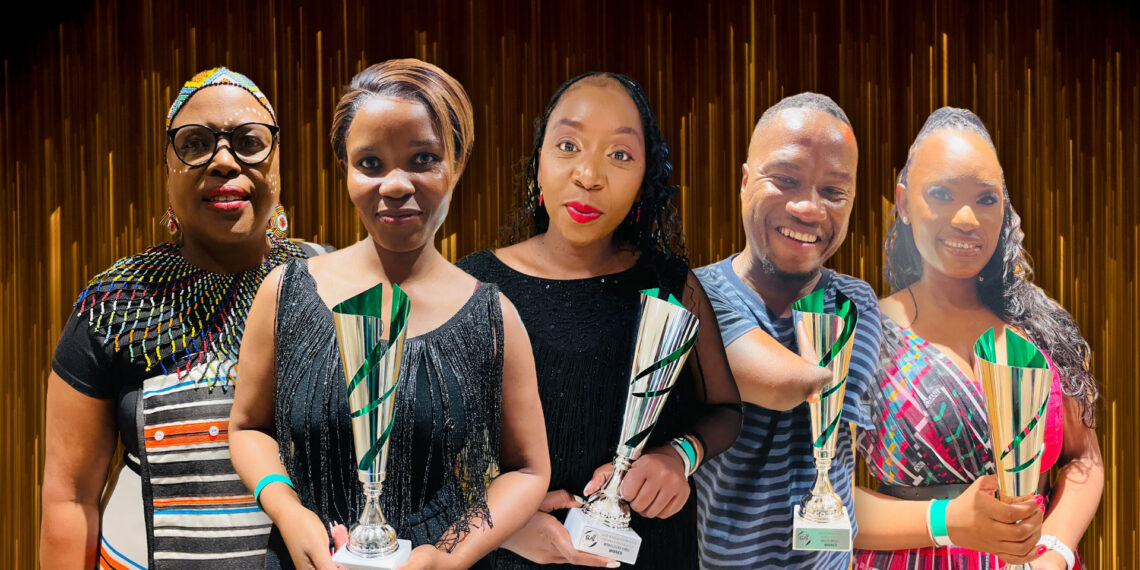 From left to right: Nothando Mthiyani, Wendy Moshakga, Nonkululeko Ximba, Sibusiso Mogale and Dr Thabile Graba proudly celebrate their awards at the 2025 South African Agricultural Awards. Photos: Lisakanya Venna and Gareth Davies/Food For Mzansi