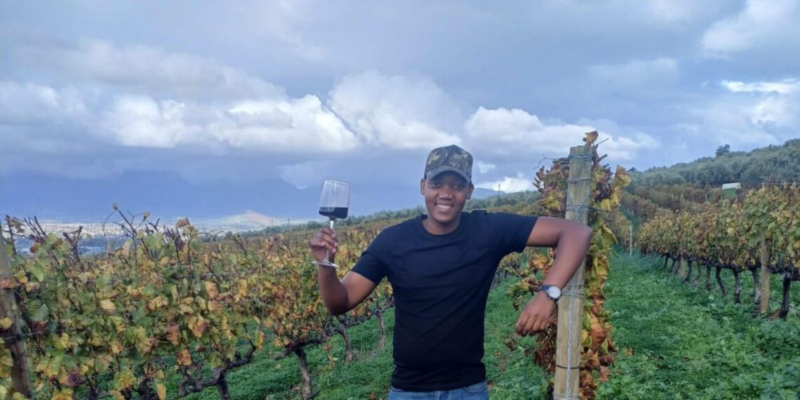 Rethabile Kgatlhane, the spirited founder behind Tipsy Twenties Winery, is putting Kuruman on the wine map one joyful sip at a time. Photo: Supplied/Food For Mzansi