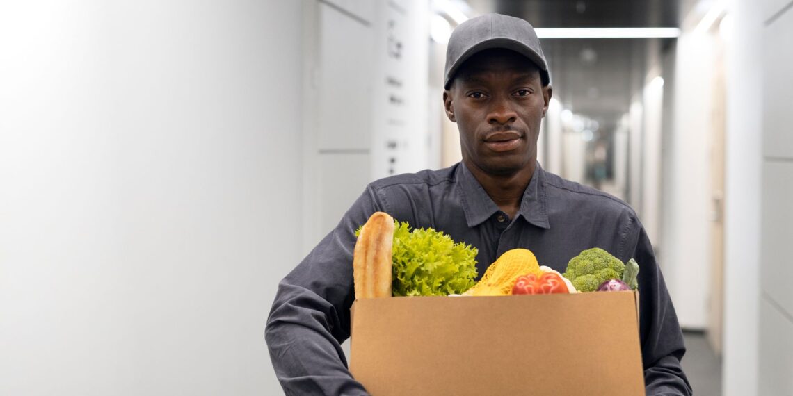 Even if you shop in bulk, being mindful of quantities during the festive season matters.
Photo: Freepik