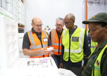 Mooketsa Ramasodi, director-general of the department of agriculture, welcomes the arrival of 1.5 million Dollvet FMD vaccines from Turkey at Aerolink Pharma 18, OR Tambo International Airport. Photo: Supplied/Food For Mzansi
