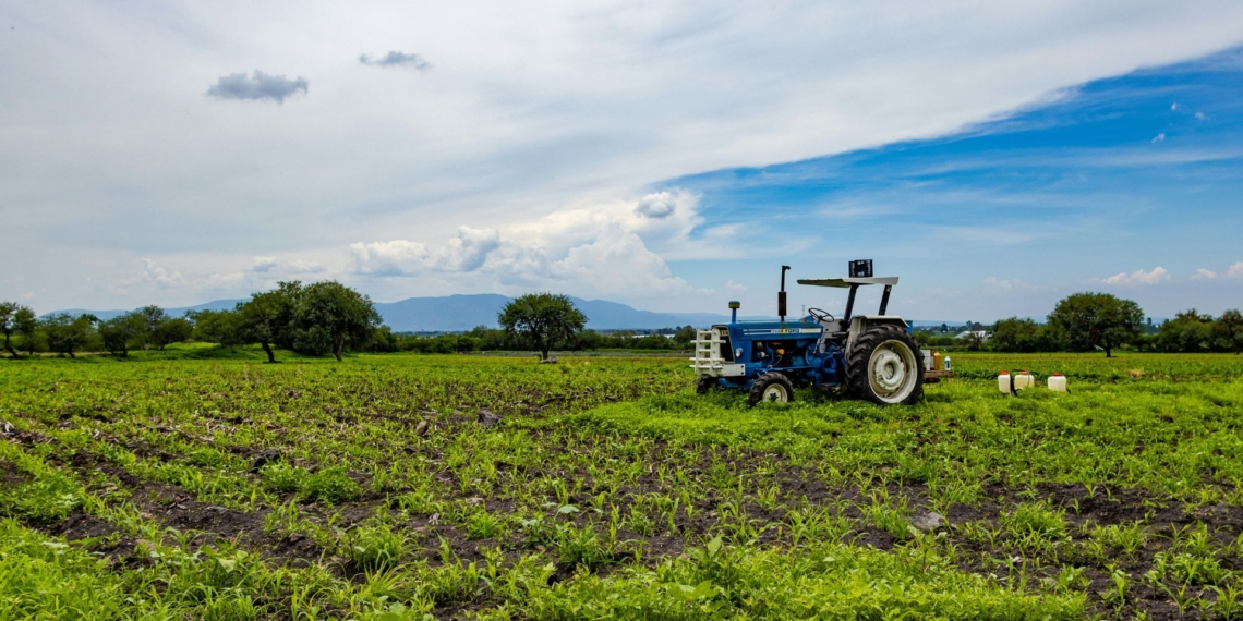 South African farmers face a crisis as diesel prices soar by R6.19 per litre despite government levy relief. Photo: Pexels