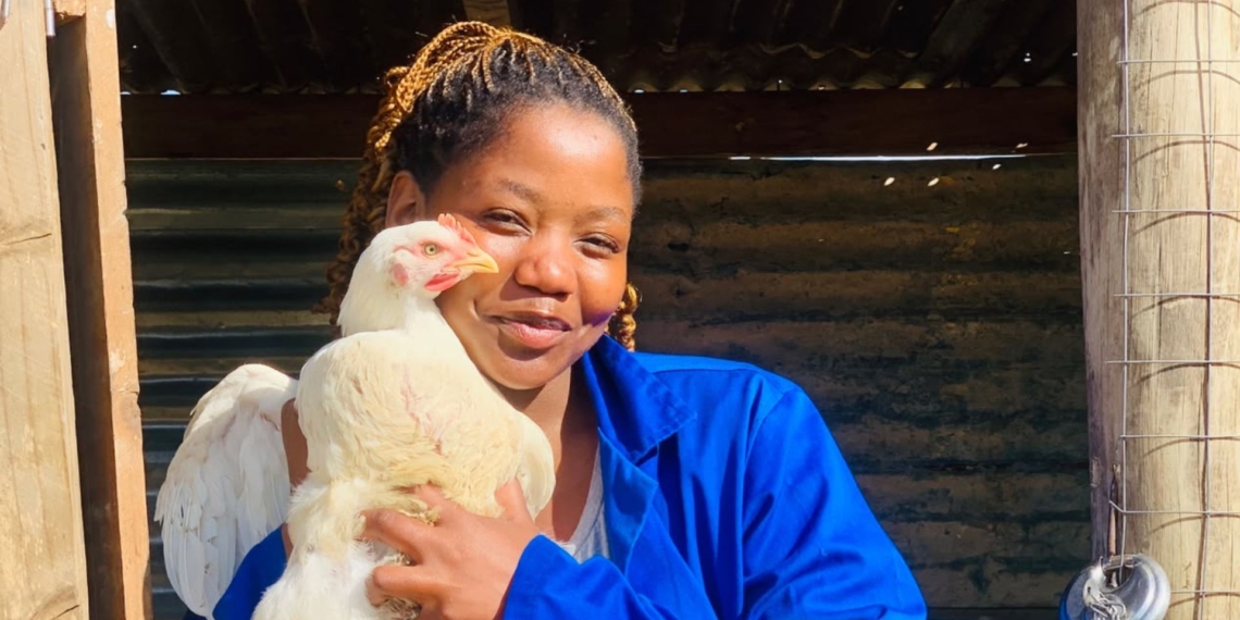 Fresh out of university, Xolelwa Mthetho launched Kwande Poultry Farm in her home village. Photo: Supplied/Food For Mzansi