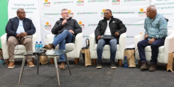 The panel at Nampo Cape brought together Matyana Mzi (regional head of commercial banking and transformation for the Cape region at Land Bank), Jannie Strydom (CEO of Agri Western Cape), Sakhumzi May (chief agricultural economist at Land Bank) and Aldrink October (farmer at Kaapschon Boerdery & Ander) for a lunchtime conversation hosted by Food For Mzansi and Land Bank in Bredasdorp, Western Cape. Photo: Supplied/Land Bank