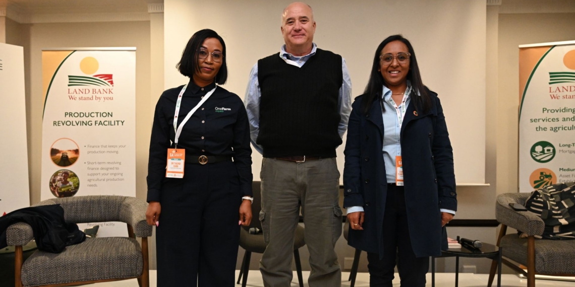 At Food For Mzansi’s Future of Food Conference in Centurion, Dr Thembi Xaba, Rod Bell, and Candice Knipe-Tlhotlhalemajoe explored how sustainability, responsible sourcing and stronger value-chain partnerships can shape food businesses while creating pathways for smallholder farmers to participate in commercial markets.
Photo: Supplied/Food For Mzansi